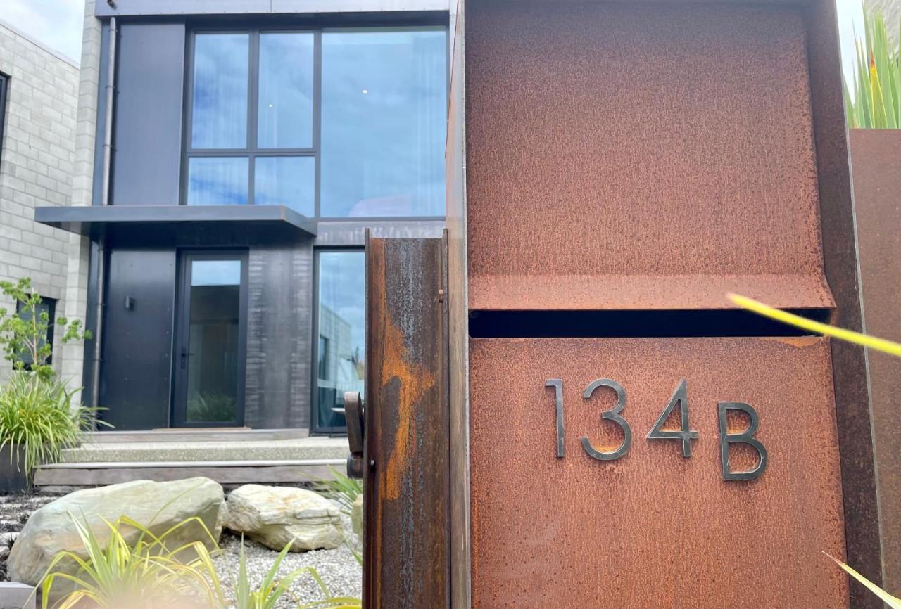 The Ivy Box Apartment Queenstown Exterior photo