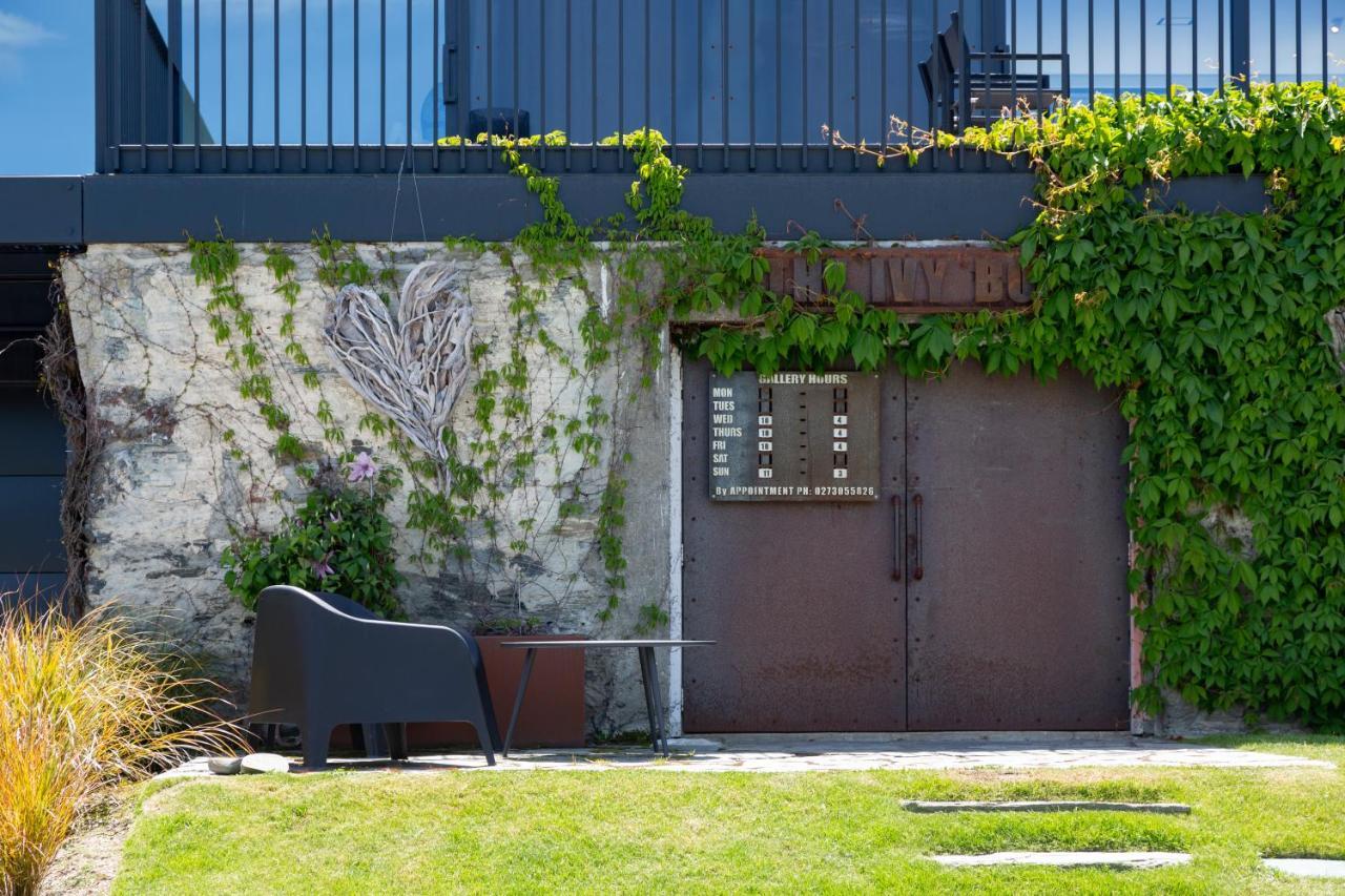 The Ivy Box Apartment Queenstown Exterior photo